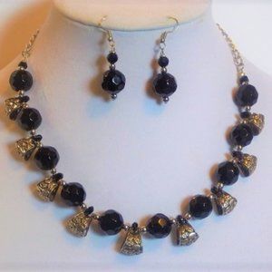 Black Faceted Glass Beaded Handmade Necklace Set